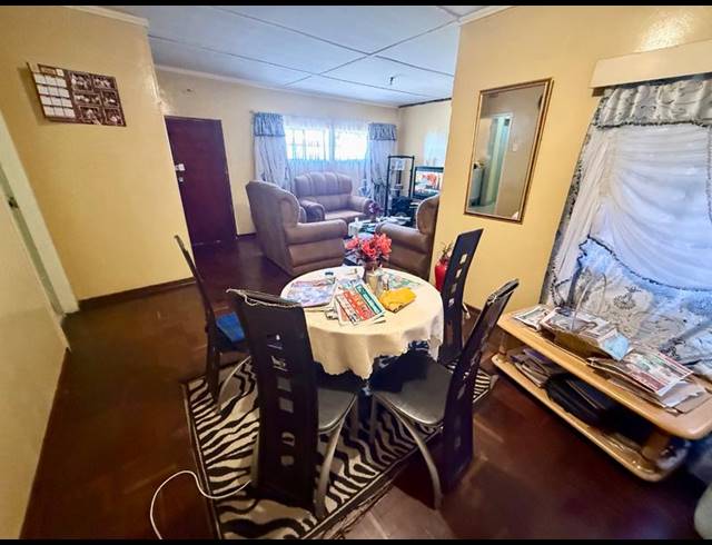 3 BEDROOM HOUSE FOR SALE IN VANDERBIJLPARK CW 4